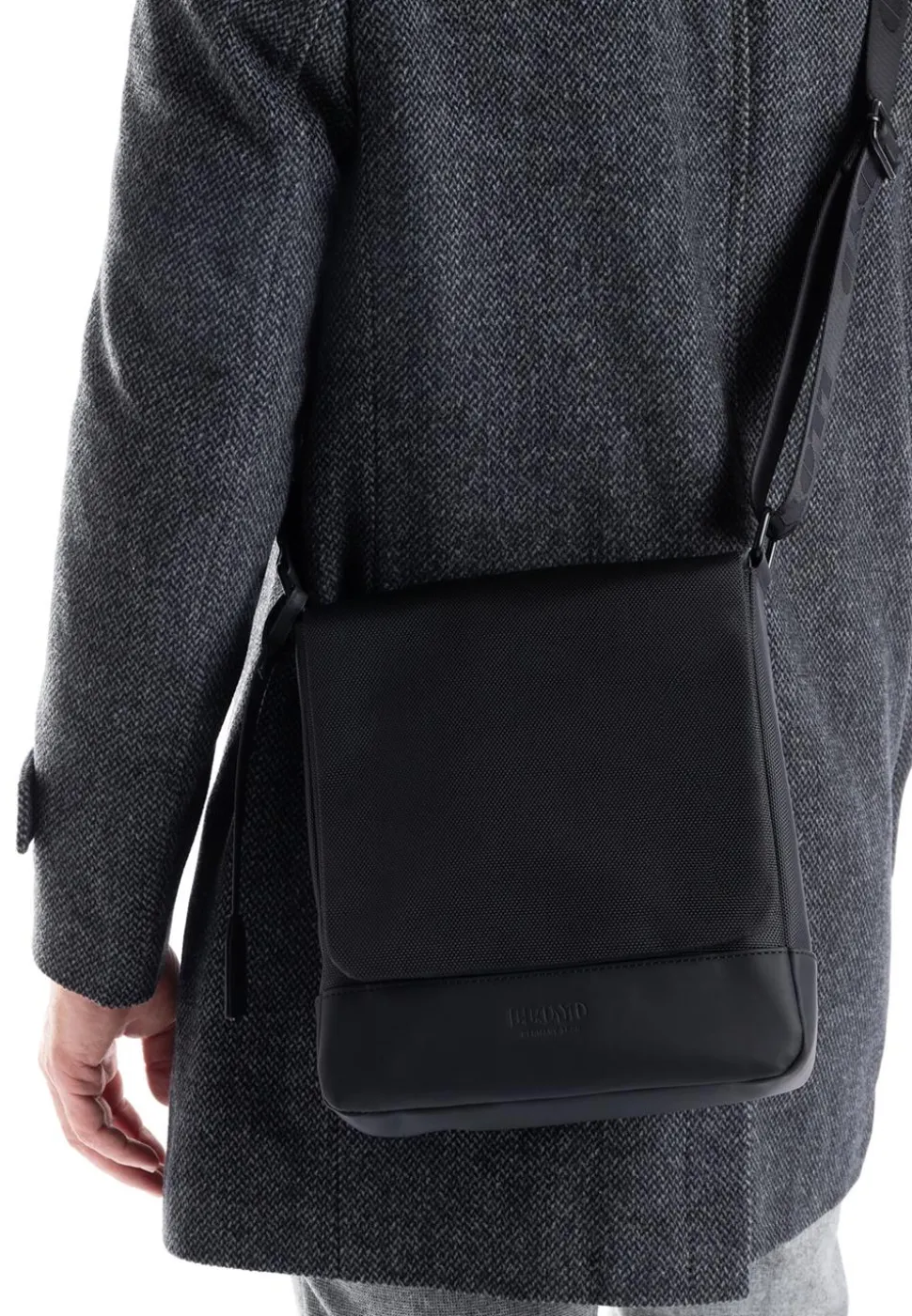 LLOYD C24-12000-RA Messenger Bag BLACK